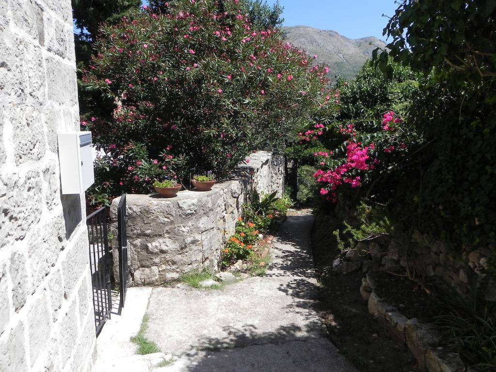Holiday home By The Sea Near Dubrovnik *